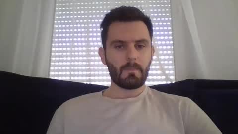 Snapshot of brunettewithbeard28 chatting on 02/09/25, 09:26 brunettewithbeard28 online show from 02/09/25, 09:26