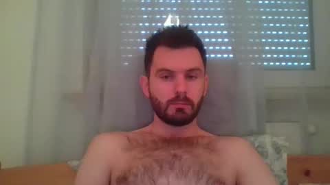 Snapshot of brunettewithbeard28 chatting on 02/22/25, 08:07 brunettewithbeard28 online show from 02/22/25, 08:07