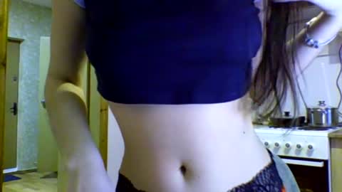 Snapshot of brunettgirl_ chatting on 12/17/24, 06:45 Ellis online show from 12/17/24, 06:45