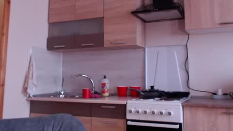 Snapshot of brunettgirl_ chatting on 02/04/25, 07:18 Ellis online show from 02/04/25, 07:18