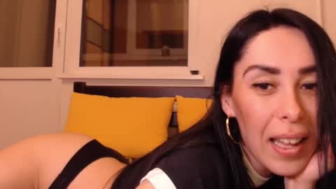 Snapshot of brunettgirl_ chatting on 02/07/25, 04:03 Ellis online show from 02/07/25, 04:03