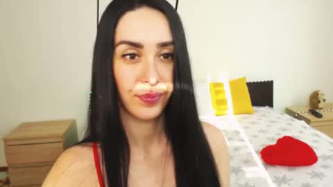 Snapshot of brunettgirl_ chatting on 02/10/25, 08:42 Ellis online show from 02/10/25, 08:42