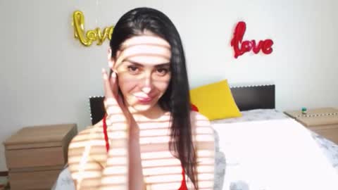 Snapshot of brunettgirl_ chatting on 02/24/25, 09:21 Ellis online show from 02/24/25, 09:21