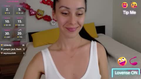 Snapshot of brunettgirl_ chatting on 09/26/25, 05:39 Ellis online show from 09/26/25, 05:39