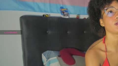 brunettjhelen online show from 11/14/25, 10:51