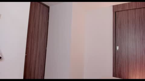 Snapshot of brunnahart chatting on 12/02/24, 06:54     online show from 12/02/24, 06:54