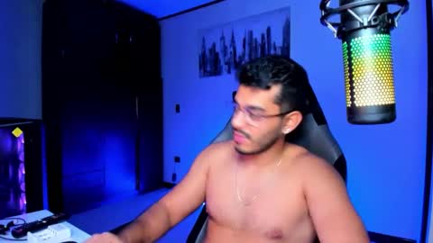 Snapshot of bruno_diaz31 chatting on 12/29/24, 12:41 Bruno online show from 12/29/24, 12:41
