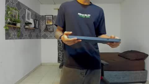 bruno_snow online show from 12/03/25, 03:25