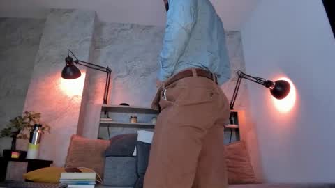 Andres Suarez online show from 12/19/25, 12:06