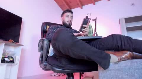 Andres Suarez online show from 03/25/26, 01:00