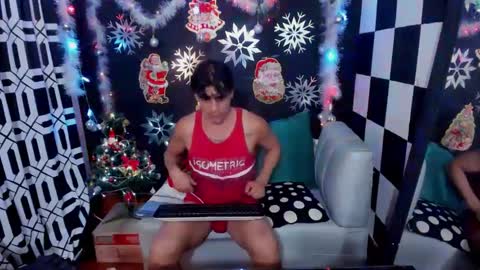 Snapshot of brunocuttie94 chatting on 12/12/24, 03:48 Join my fan club here 150 tokens a month online show from 12/12/24, 03:48