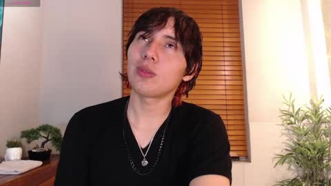 Snapshot of brunodeluca_ chatting on 05/13/26, 08:06 Bruno online show from 05/13/26, 08:06
