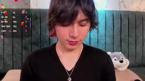 Snapshot of brunodeluca_ chatting on 06/20/26, 08:33 Bruno online show from 06/20/26, 08:33