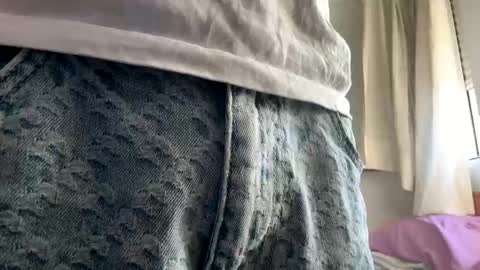 Snapshot of brunosex96 chatting on 10/02/25, 04:47 brunosex96 online show from 10/02/25, 04:47