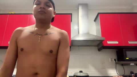 Snapshot of brunosex96 chatting on 10/14/25, 07:58 brunosex96 online show from 10/14/25, 07:58