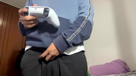 Snapshot of brunosex96 chatting on 11/24/25, 07:35 brunosex96 online show from 11/24/25, 07:35