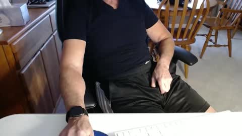 Brussells online show from 02/05/25, 05:20