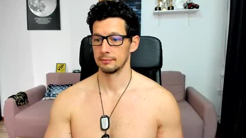 Snapshot of brutusk1 chatting on 05/11/26, 02:45 Brutus K online show from 05/11/26, 02:45