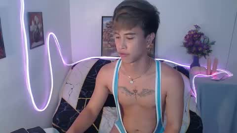 Snapshot of bryan_________ chatting on 09/30/25, 06:46 BRYAN JEMY online show from 09/30/25, 06:46