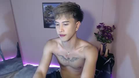 Snapshot of bryan_________ chatting on 10/12/25, 12:37 BRYAN JEMY online show from 10/12/25, 12:37