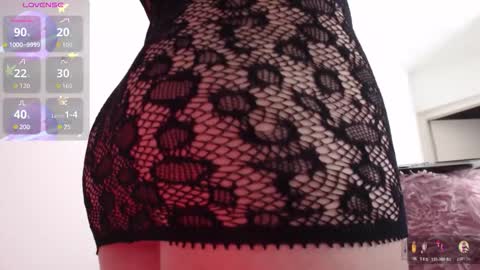 Snapshot of bryananders chatting on 10/25/25, 12:13 Becky Anders online show from 10/25/25, 12:13