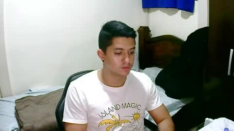 Snapshot of bryanbendy chatting on 03/15/26, 04:29 bryanbendy online show from 03/15/26, 04:29
