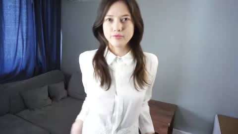 Kate online show from 05/21/26, 12:23