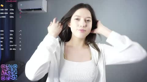 Kate online show from 05/30/26, 12:35