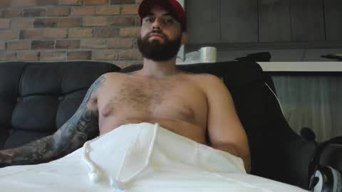 Snapshot of bryson_jace1 chatting on 11/25/25, 11:21 Bryson Jace online show from 11/25/25, 11:21