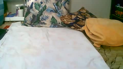 Snapshot of bryvanna_sweet chatting on 02/08/25, 05:18 dee online show from 02/08/25, 05:18