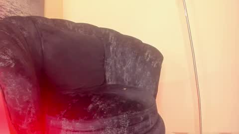 Snapshot of bryxxxon1 chatting on 03/12/25, 03:18 Bryxon online show from 03/12/25, 03:18