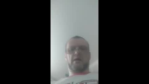 Snapshot of btfhhyivf chatting on 12/18/24, 10:19 Bes online show from 12/18/24, 10:19