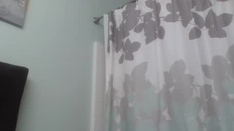 Snapshot of btownstud chatting on 02/19/25, 05:27 btownstud online show from 02/19/25, 05:27