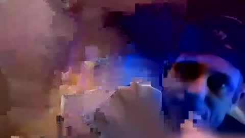 Snapshot of btownstud chatting on 10/19/25, 01:23 btownstud online show from 10/19/25, 01:23