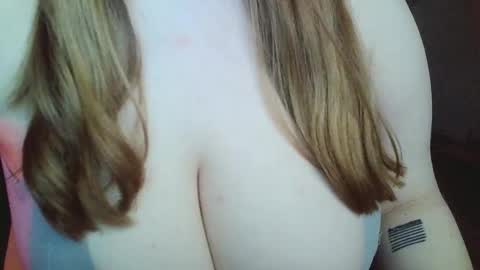 Snapshot of bubble_bambam chatting on 02/14/25, 09:10 Nancy 3 online show from 02/14/25, 09:10