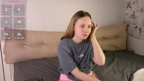 Sabrina  online show from 12/04/25, 04:22