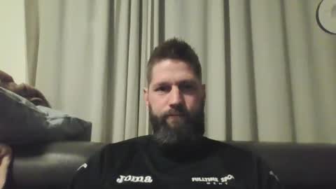 bubblebee1982 online show from 01/14/25, 06:56