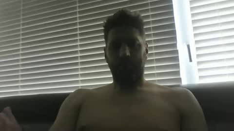 bubblebee1982 online show from 05/22/26, 10:43