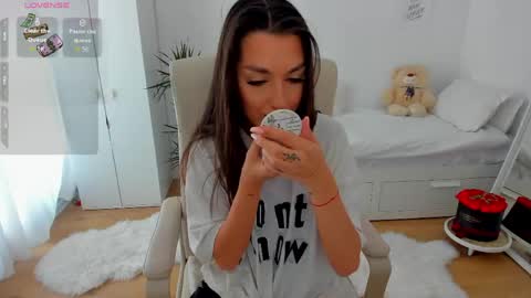 bubbledoll7 online show from 05/11/26, 07:25