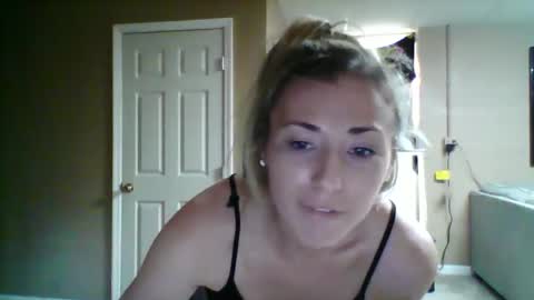 bubbles online show from 04/19/26, 01:10