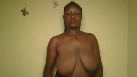 Snapshot of bubblie_bae chatting on 01/17/26, 02:38 Bobbie online show from 01/17/26, 02:38