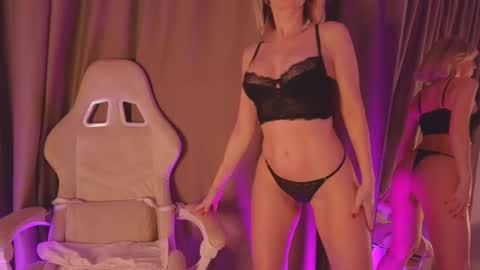 bubbling_crush online show from 02/25/25, 10:39