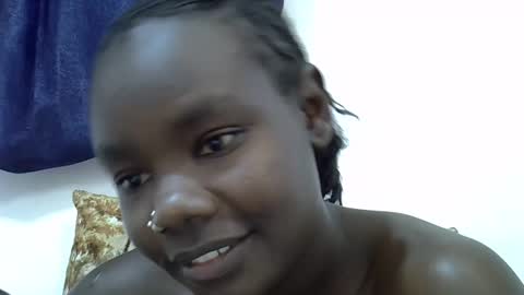 Snapshot of bubbly_ass247 chatting on 10/09/25, 05:22 bubbly online show from 10/09/25, 05:22