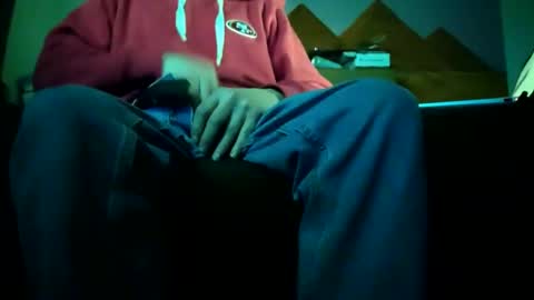 Snapshot of bubby_sexy chatting on 12/13/24, 05:49 bubby_sexy online show from 12/13/24, 05:49