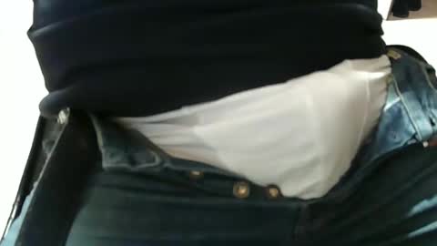 Snapshot of buccia73 chatting on 02/12/25, 05:37 Andre73 online show from 02/12/25, 05:37