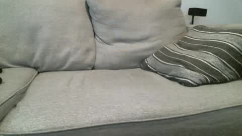 Buck online show from 01/05/25, 04:16