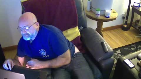 Buck online show from 02/12/25, 01:52