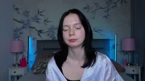 Leona online show from 03/11/26, 12:38