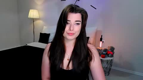 Snapshot of buckssbunny chatting on 05/11/26, 01:50 Ari online show from 05/11/26, 01:50
