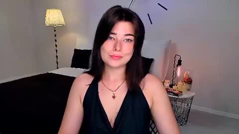 Snapshot of buckssbunny chatting on 08/06/26, 11:12 Ari online show from 08/06/26, 11:12